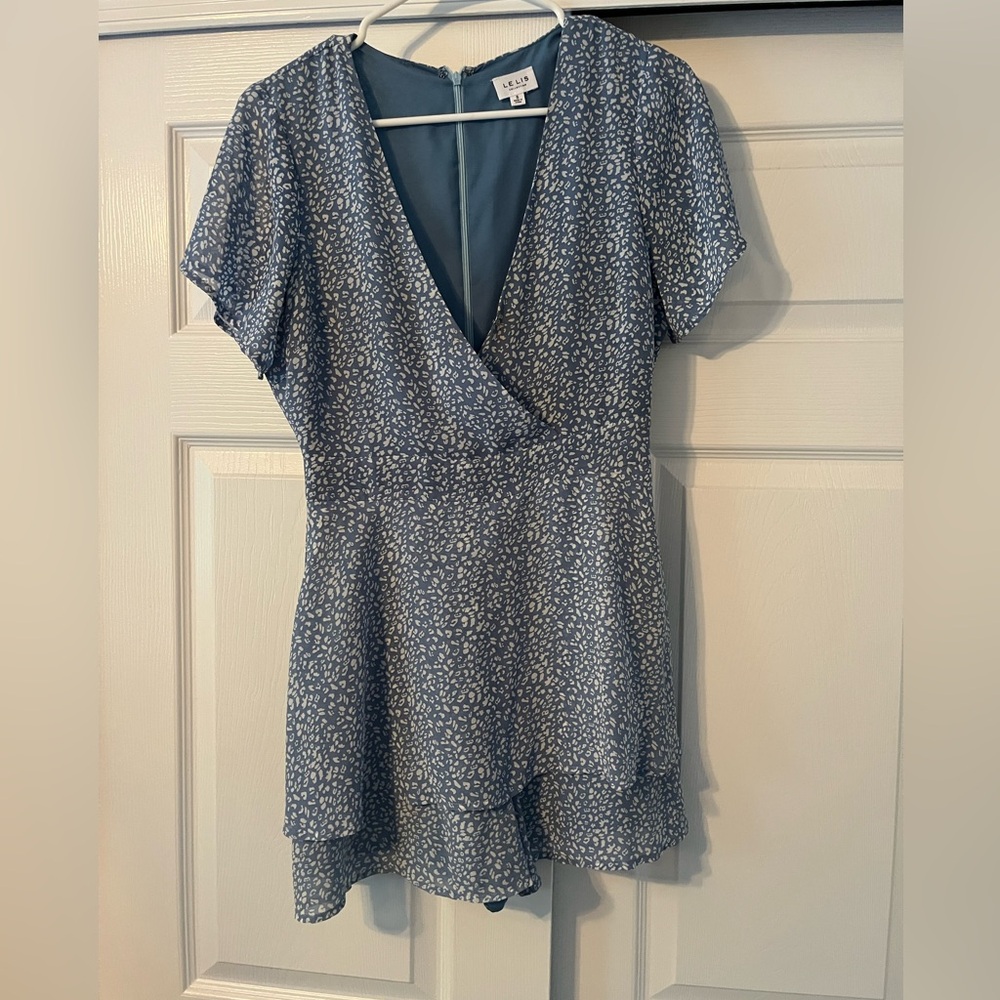 Le Lis Blue and White Patterned Mini Dress